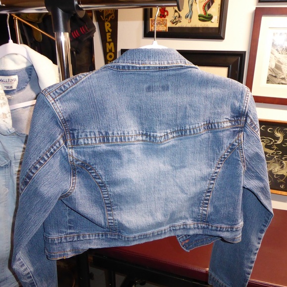 Clash jeans denim jacket. High waisted. Model 91972 - Picture 2 of 2